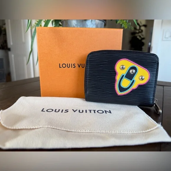 LV Black Heart Embroidered Compact Zippy Wallet - Picture 2 of 8